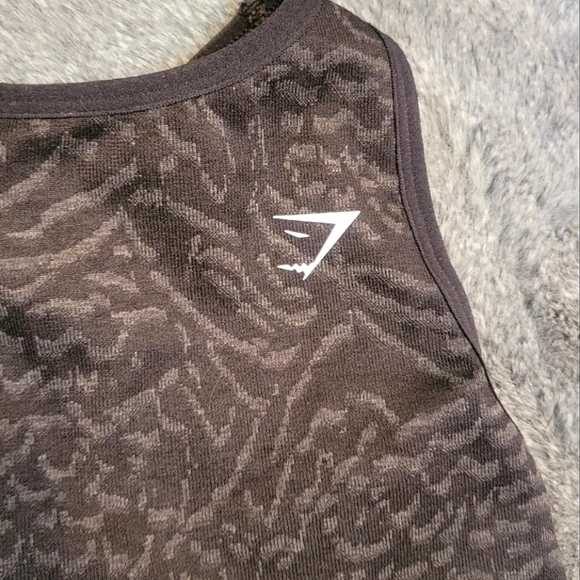 Gymshark XS Adapt Animal Seamless Sports Bra Black - Picture 5 of 8